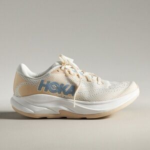Hoka Women's Rincon 4 beige Running Shoes size 8. GUC. MSRP $125!